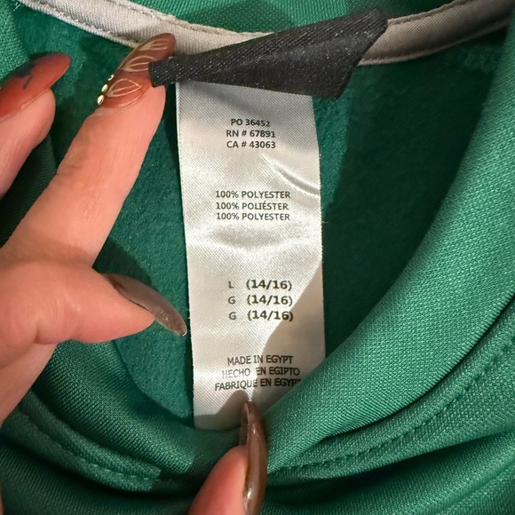 🔥Boston Celtics Green Sweatshirt Big Boy Sz L NWOT🔥 - Picture 3 of 5